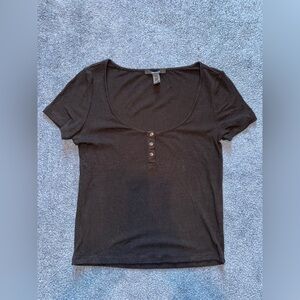 F21 Black Scoop Neck Buttoned Women's Top
